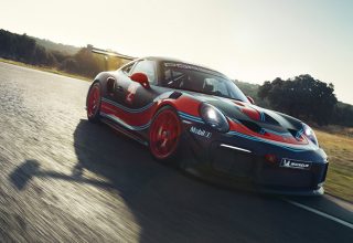 Sadece 50 Adet Üretilen Işığın Hızını Yakalamaya Çalışan Porsche